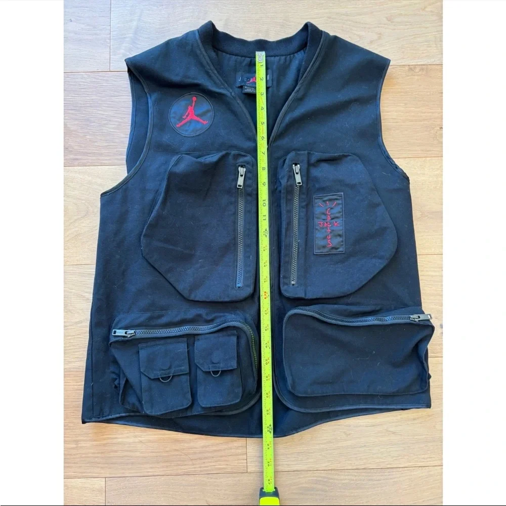 Travis Scott Cactus Jack x Jordan Utility Vest Black Men's Size M